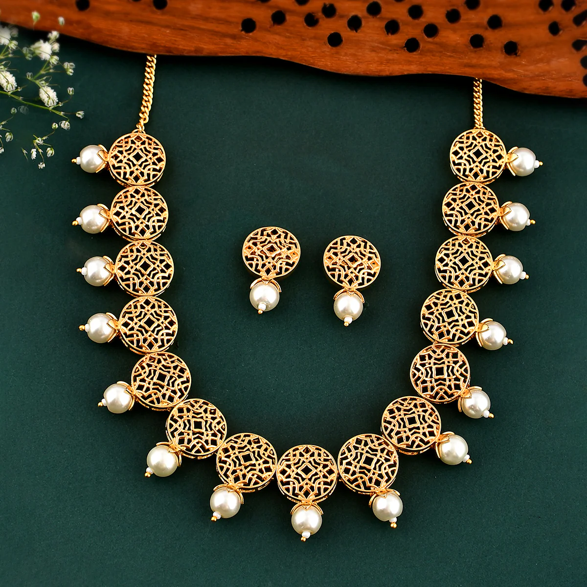 Nazakat Nyasia Necklace set