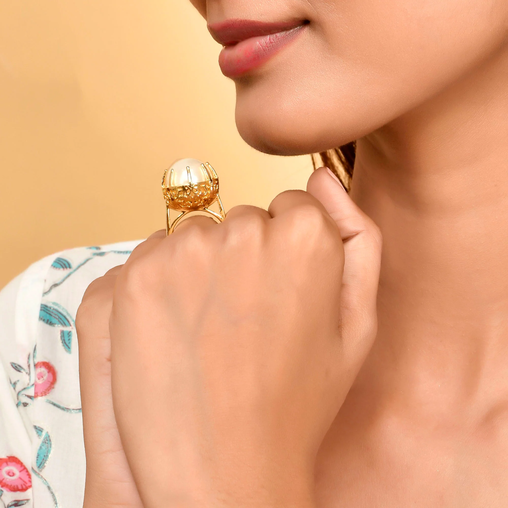 Nazakat Shahi Cocktail Ring - Image 3