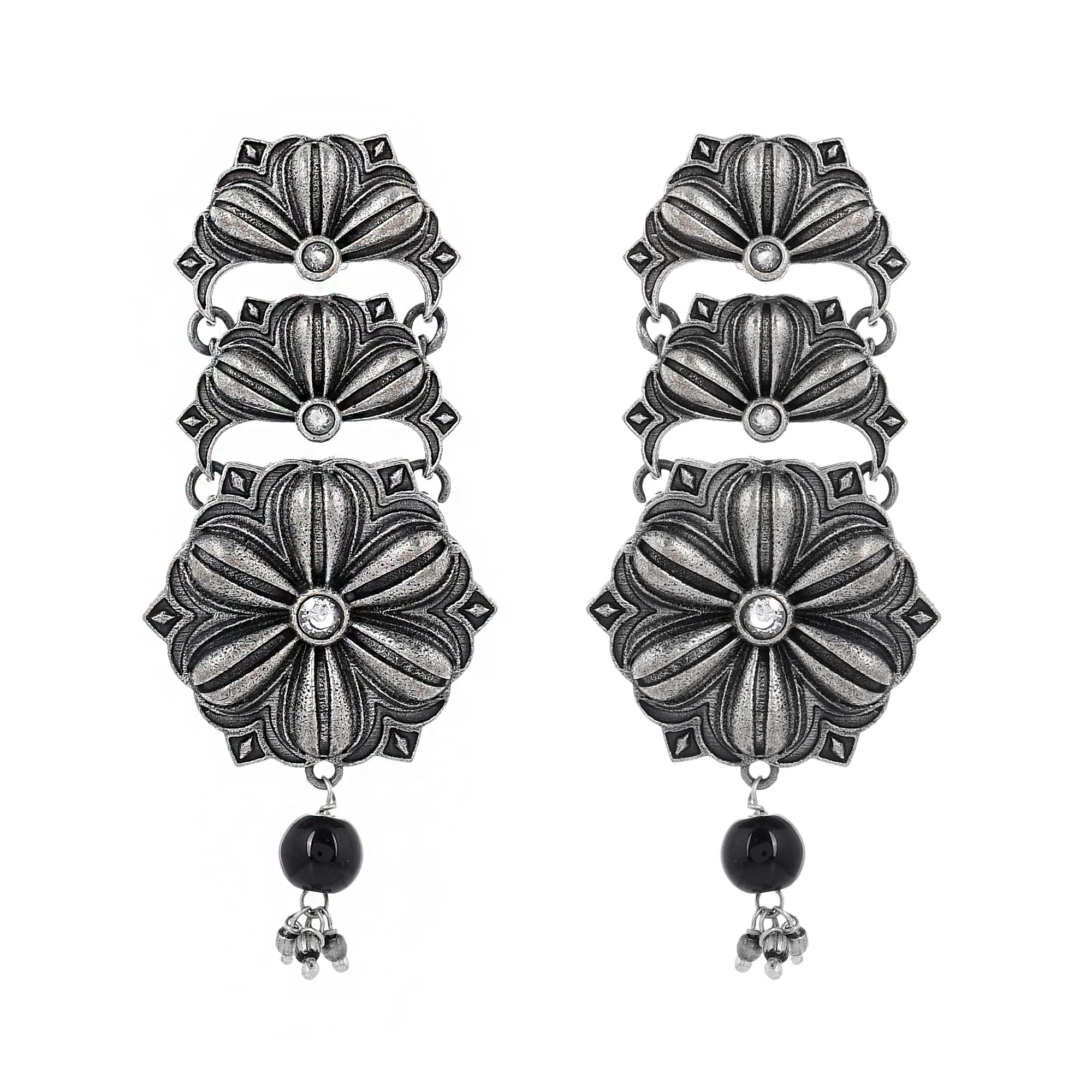 Nrityotsava Komal Choker Necklace Set - Image 4