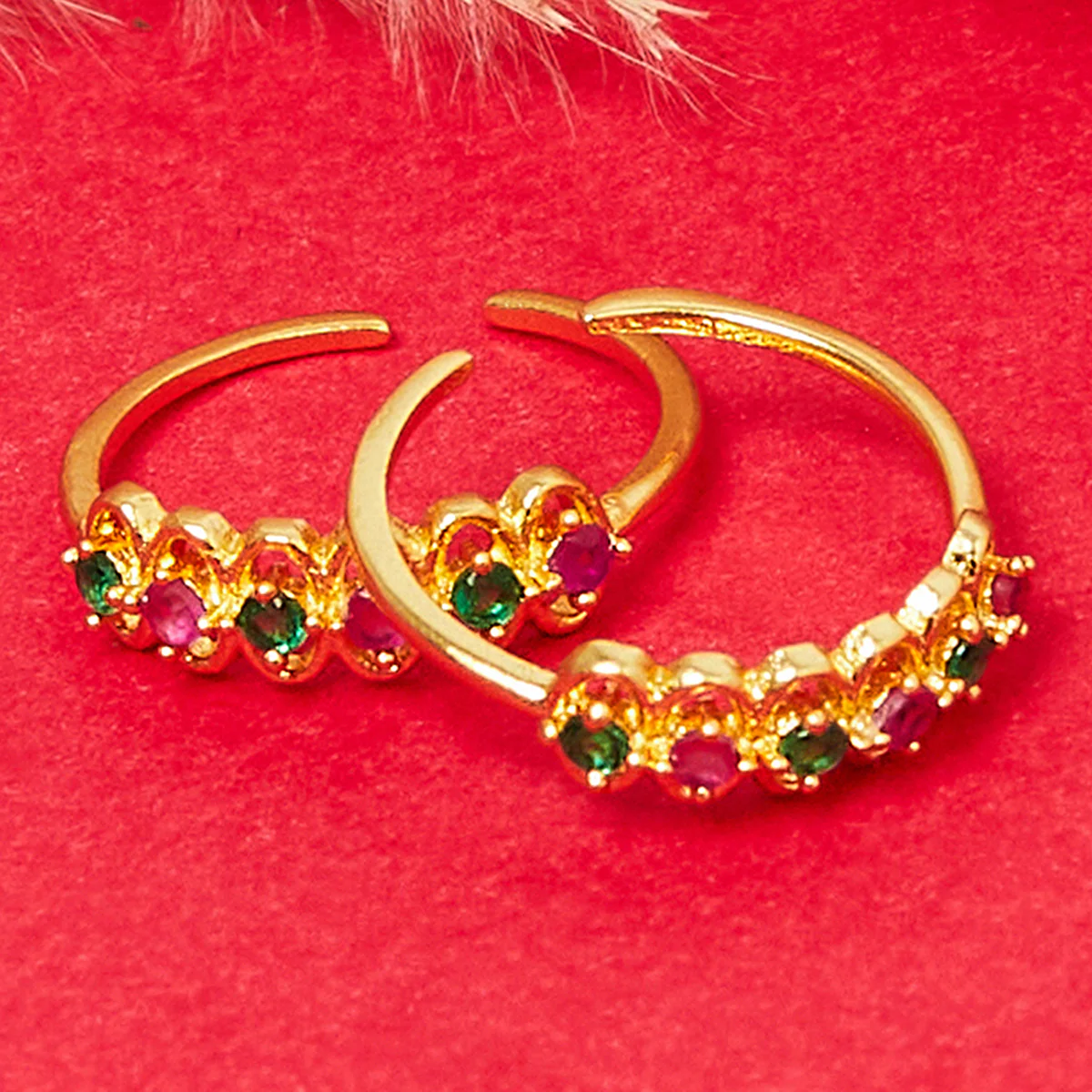 Pair of Toe Rings with Multi Colored Stones