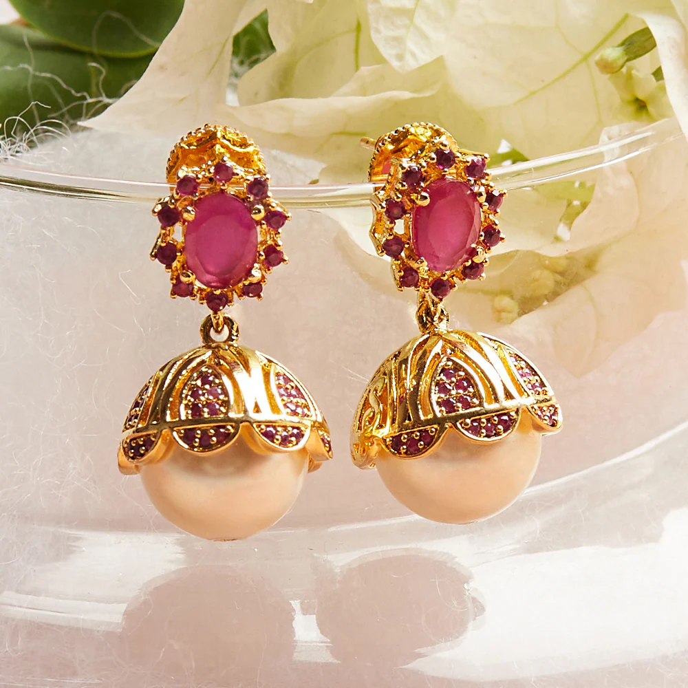 Pearl Beads Studded Gold Toned Jhumki's Pair