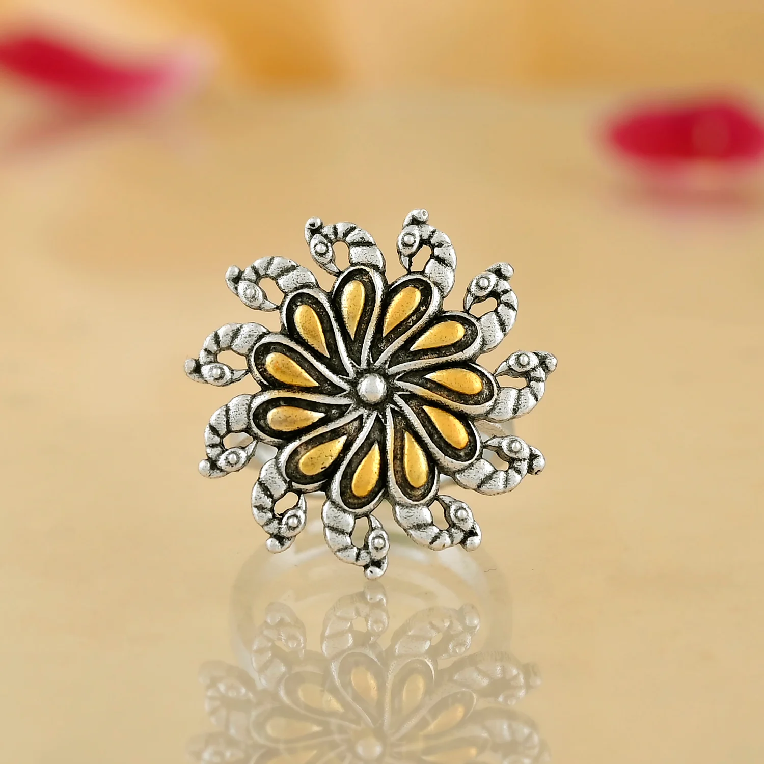 Qasbah Neelkanth Oxidised Two Tone Ring