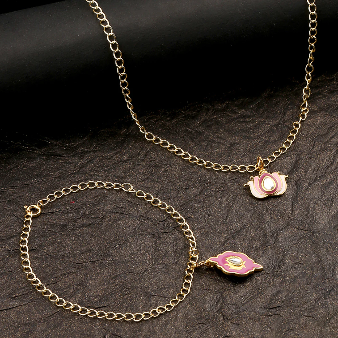Red Enameled Charms Pendant With Chain and Bracelets