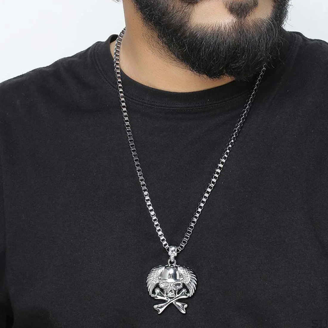 Road Rider Skull and Bones Pendant Set - Image 2