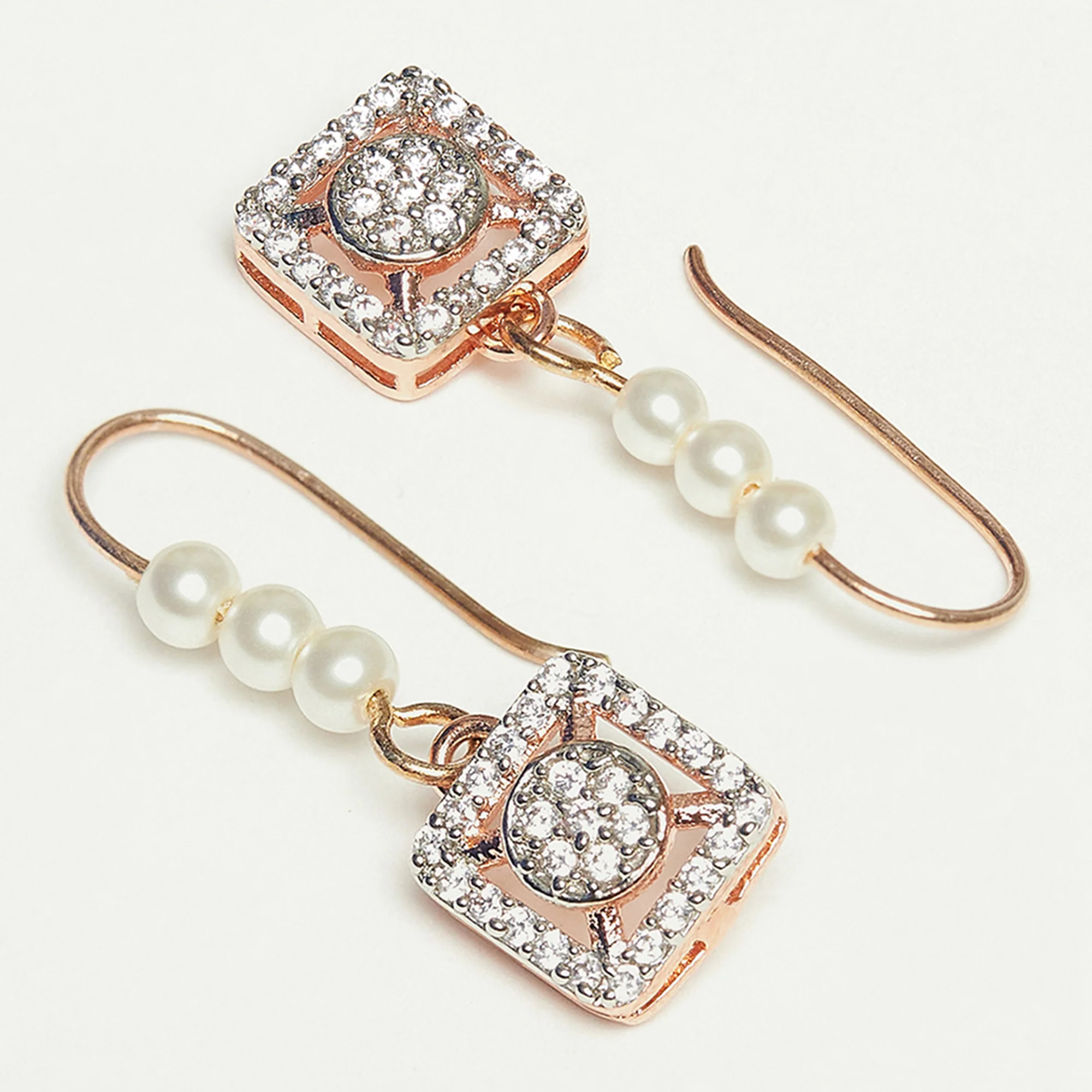Rose Gold Plated Pearl Beaded Earrings - Image 4