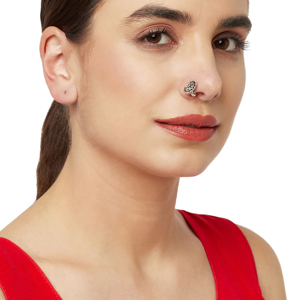 Round Detailing Nose Pin - Image 2