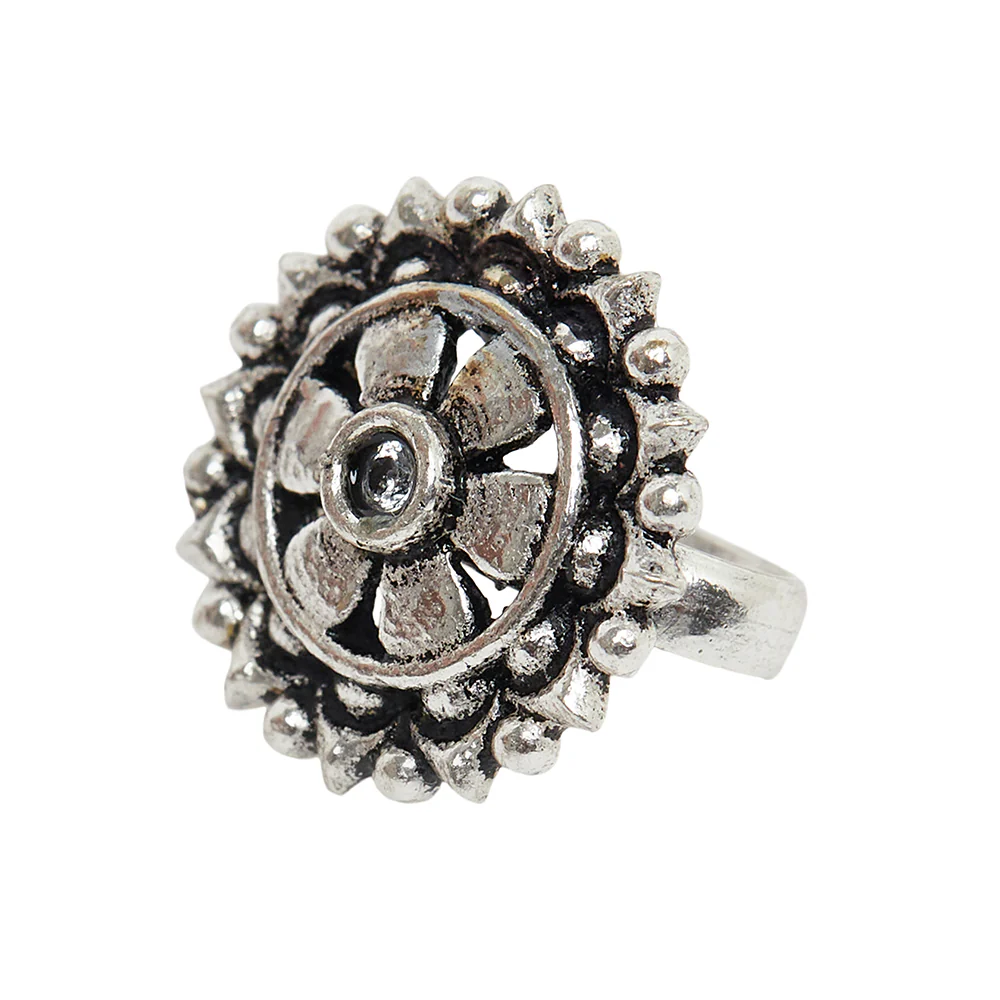 Round Detailing Nose Pin - Image 5