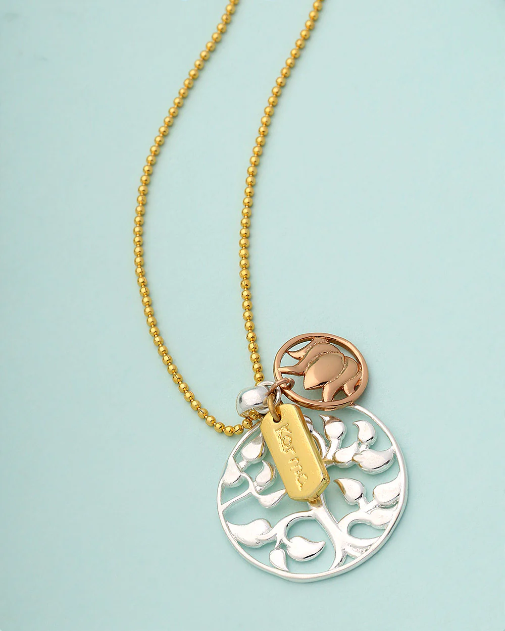 Round Detailing Pendant With Chain For Men