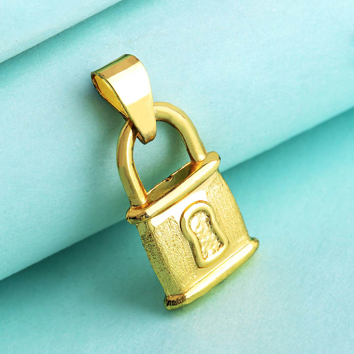 Royal Lock Motif Brass Pendant