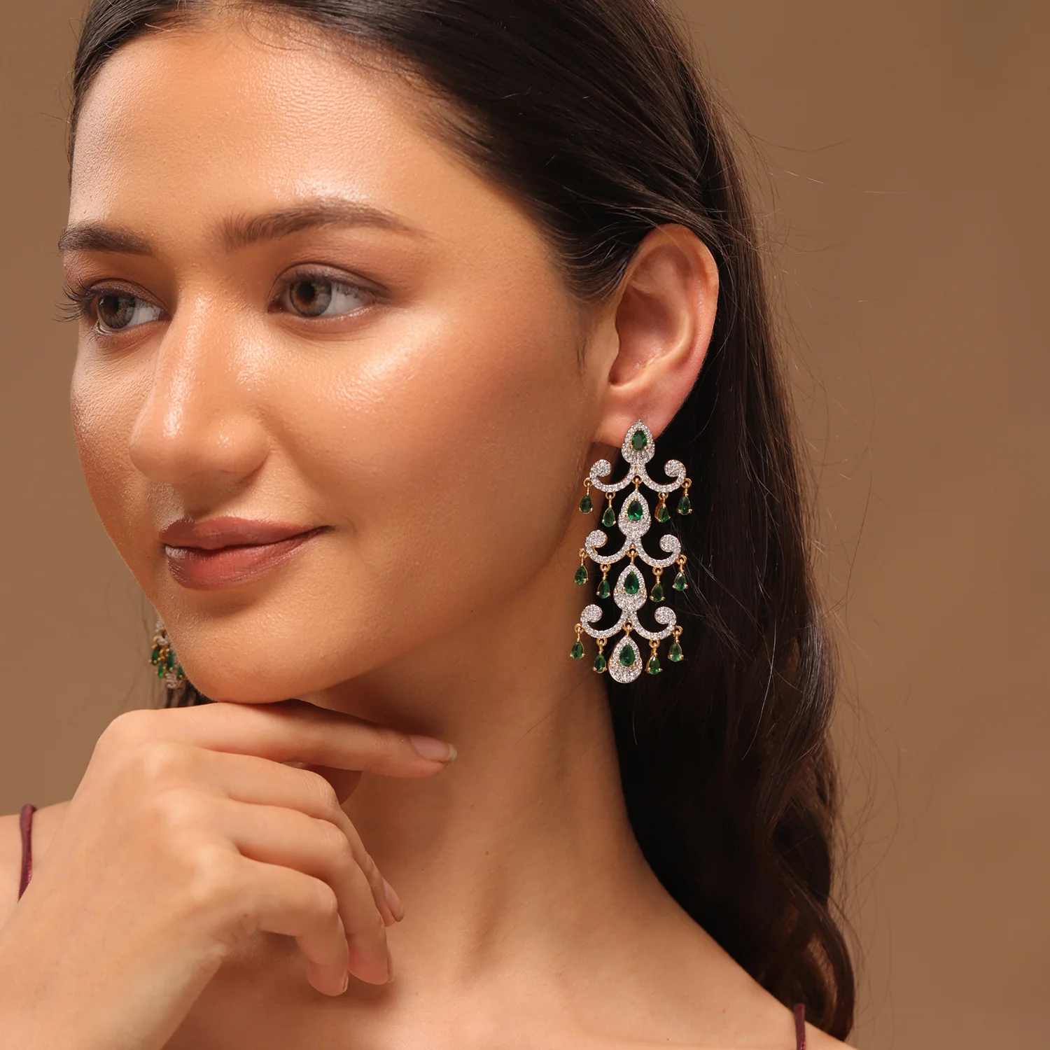 Royal Romance Elsa Emerald Statement Earrings - Image 3