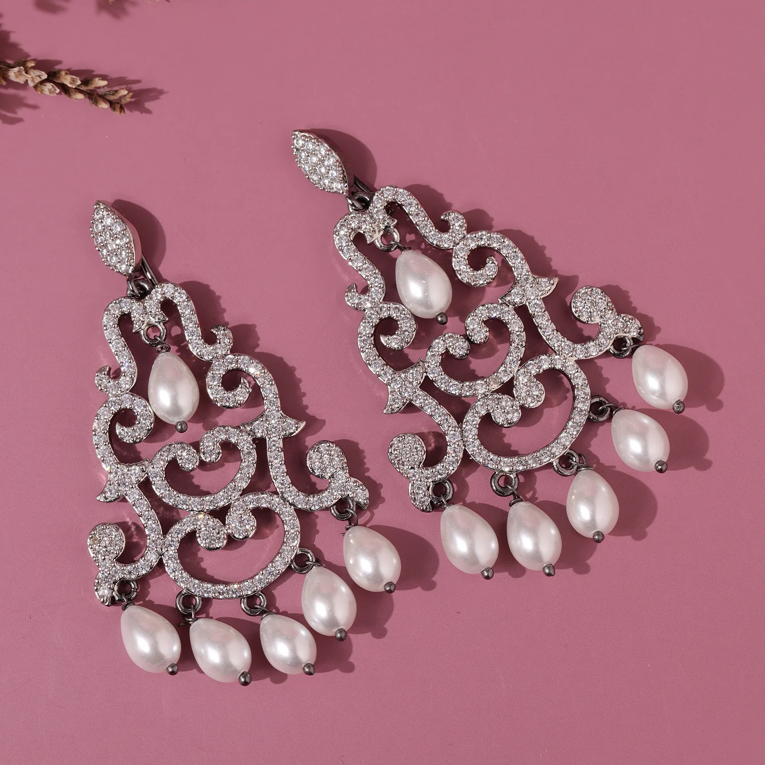 Royal Romance Margaret Black Statement Earrings