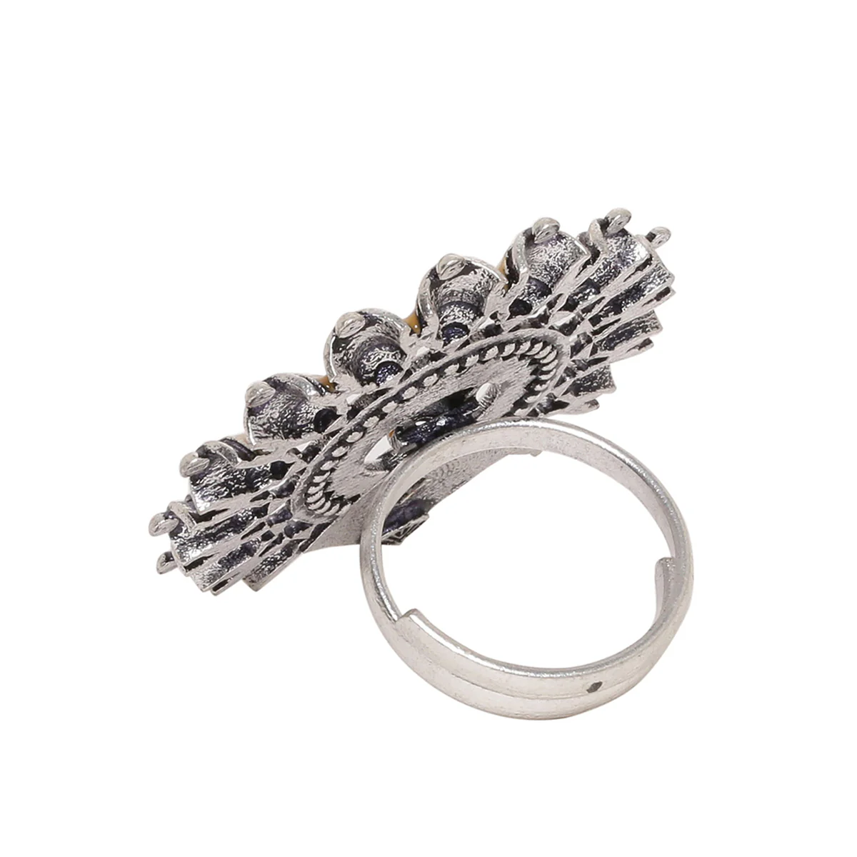 Sanwari Half Moon Ring - Image 5