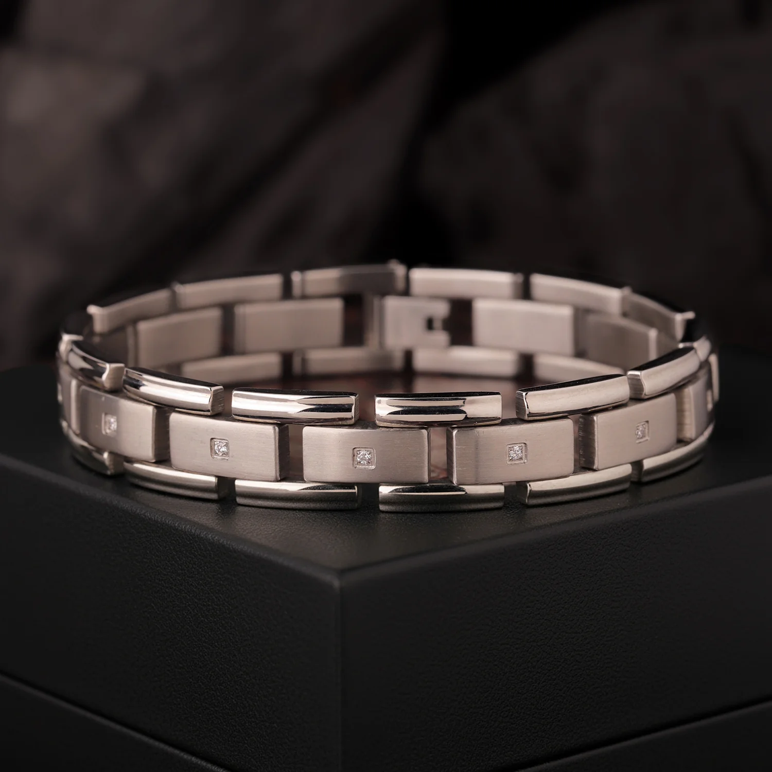 Signature Matrix Silver Link Mens Bracelet