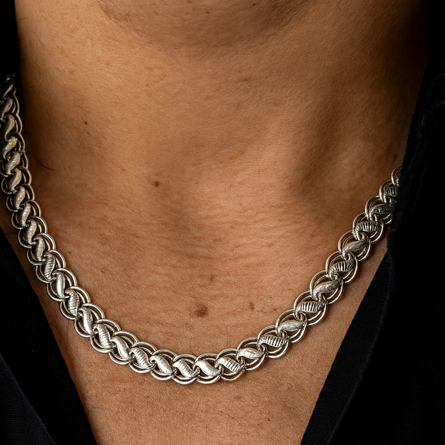 Signature Titan Link Mens Chain - Image 2
