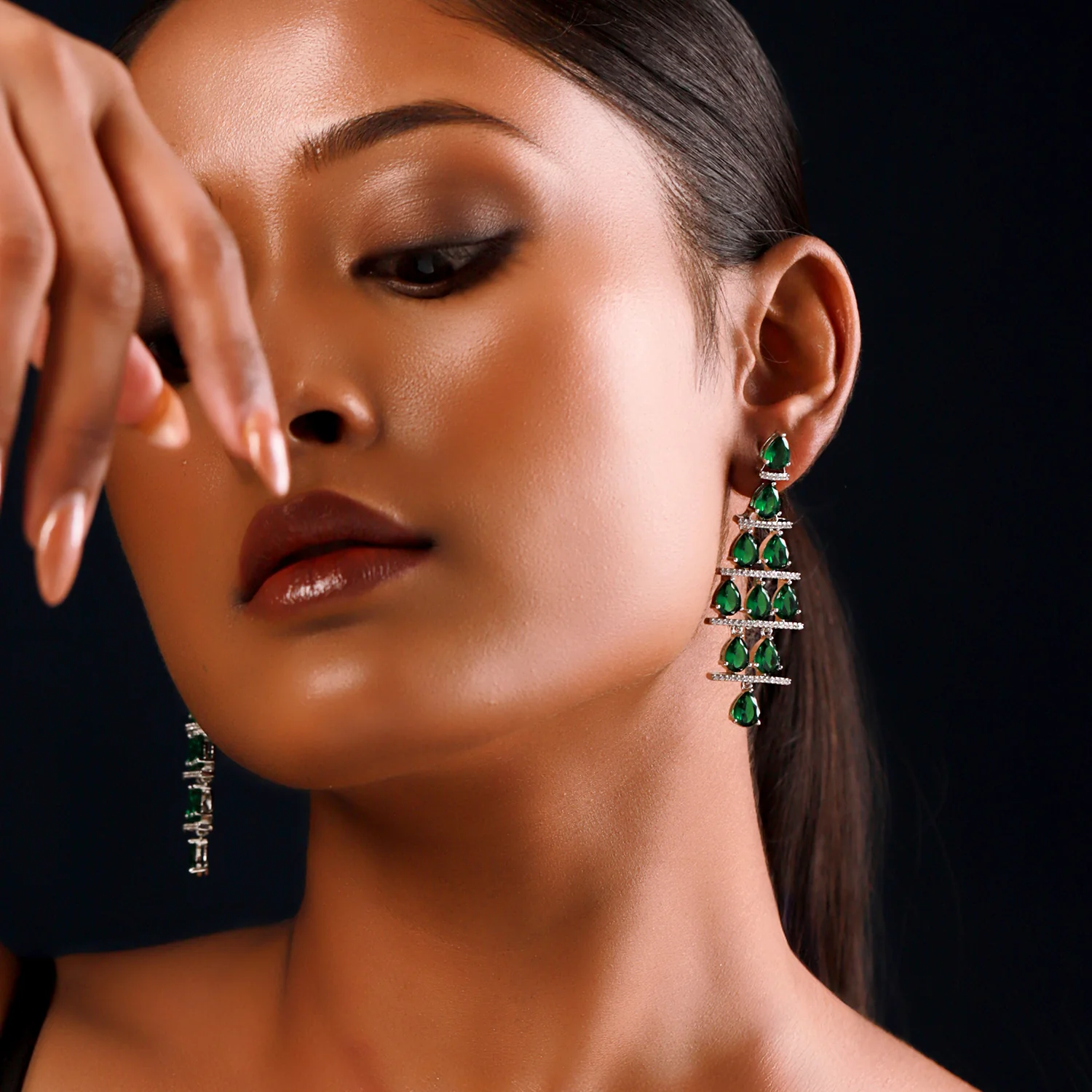 Sparkling Elegance Adaa Emerald Cascade Diva Earrings - Image 2