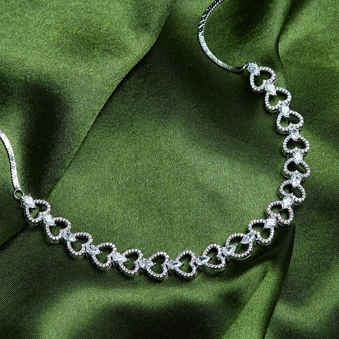 Sparkling Elegance Classic Necklace Set