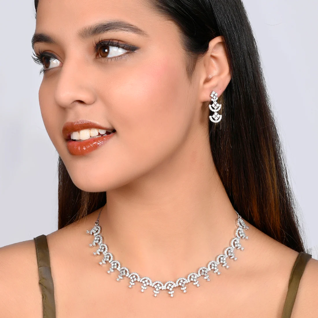 Sparkling Elegance Delicate CZ Jewellery Set - Image 2