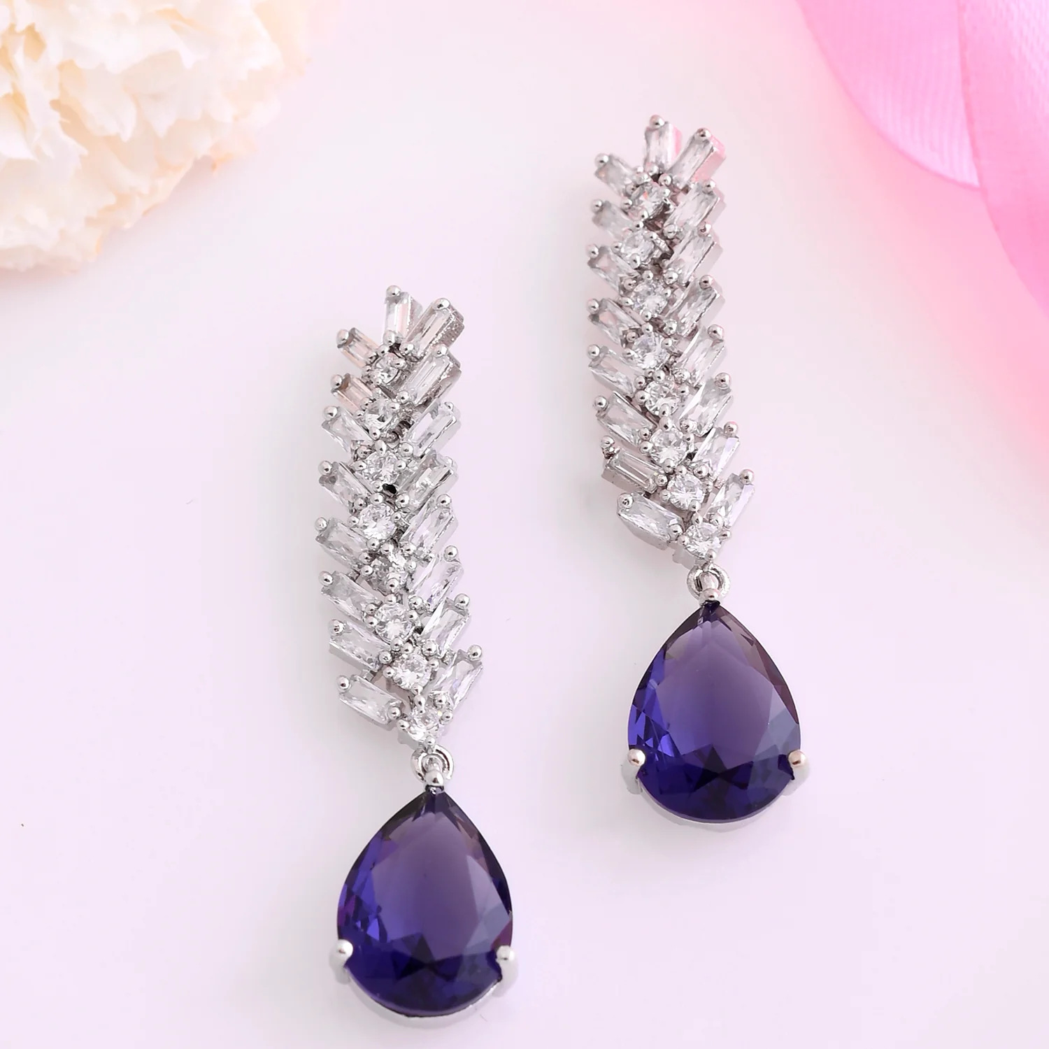Sparkling Elegance Elegant Teardrop Blue Earrings
