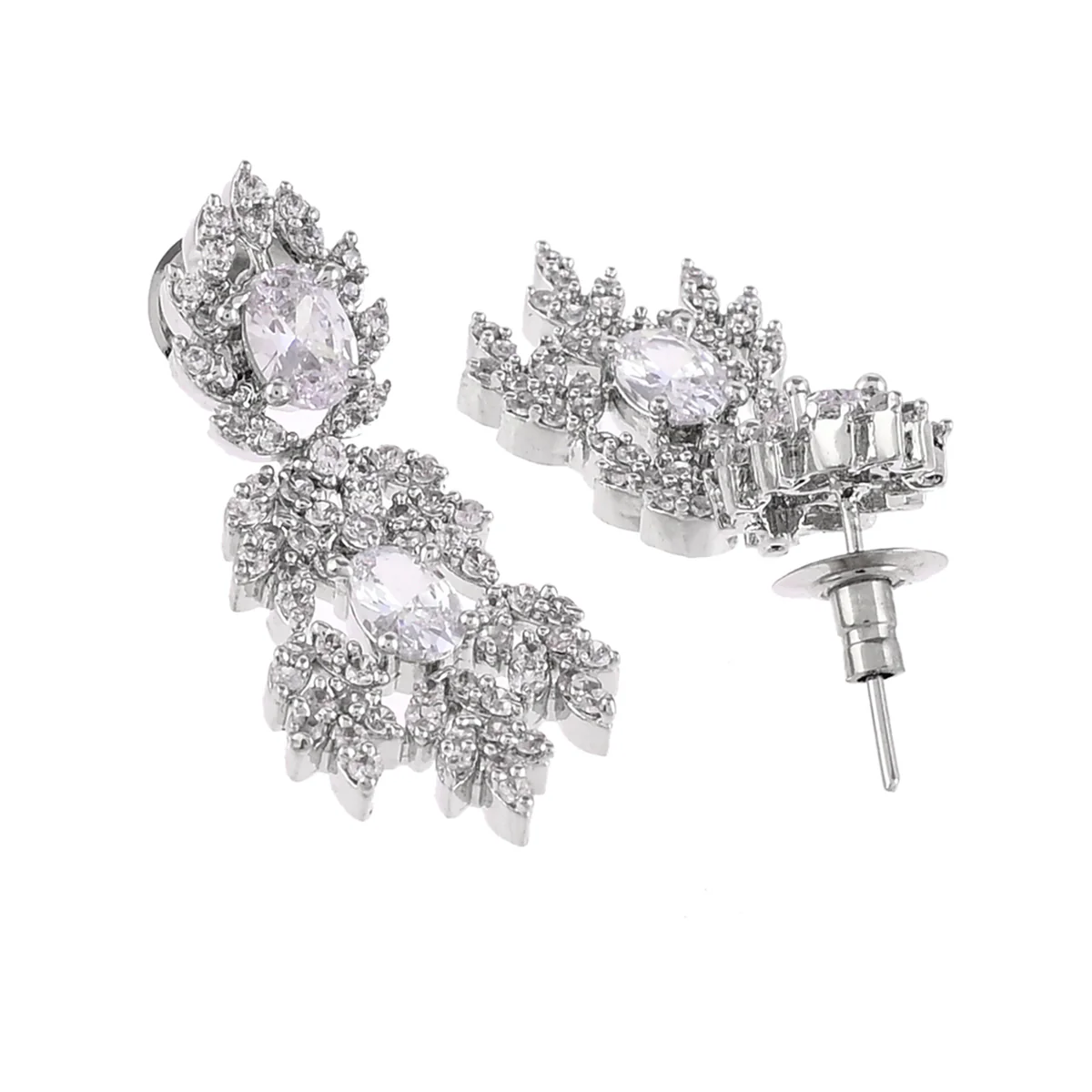 Sparkling Elegance Floral Motifs Jewellery Set - Image 5