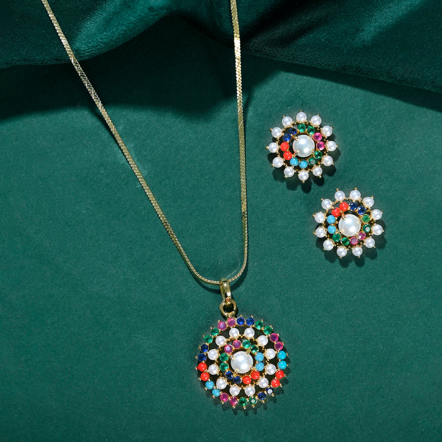 Sparkling Elegance Multicolor Bloom Pendant Set