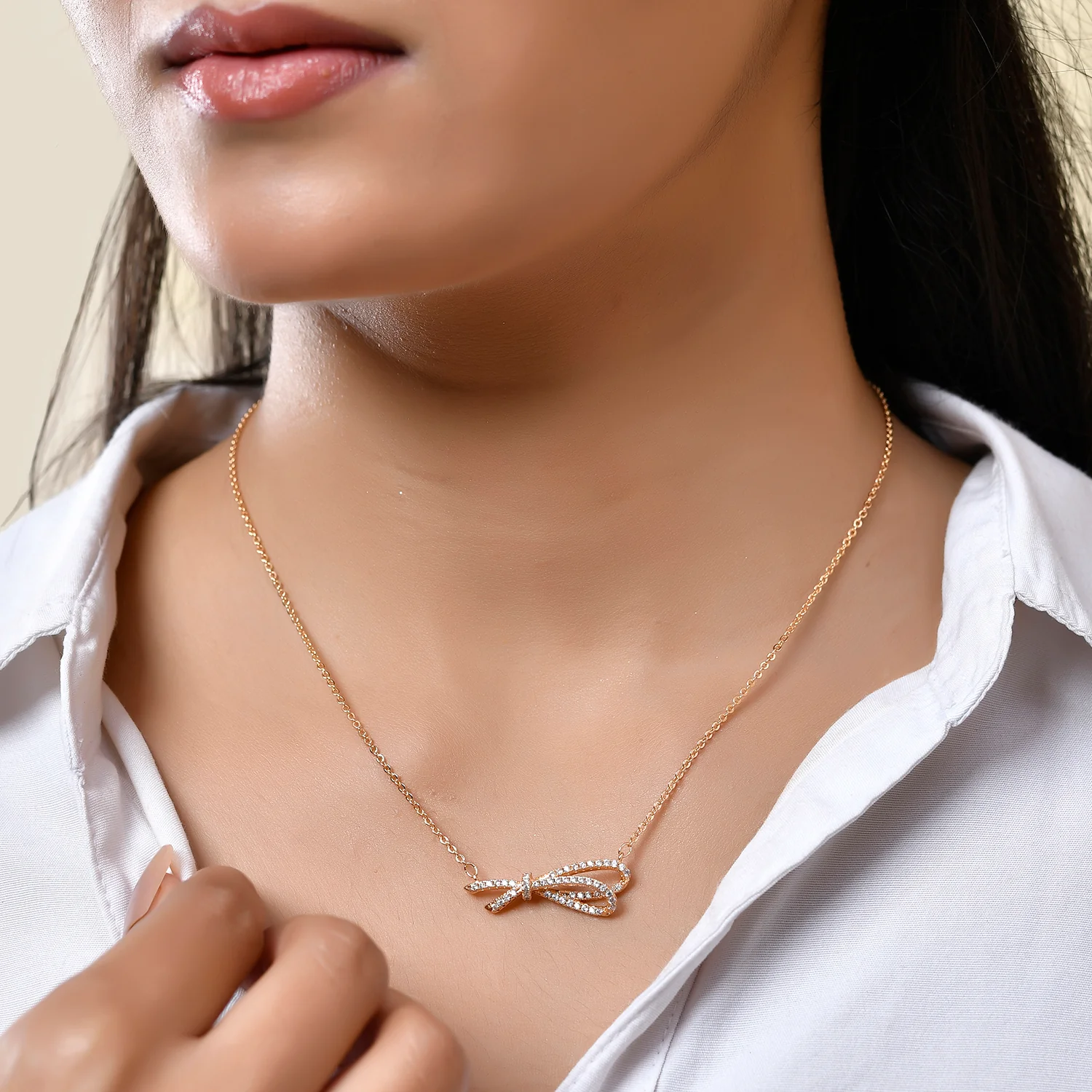 Sparkling Elegance Ribbon of Love Gold Necklace - Image 2