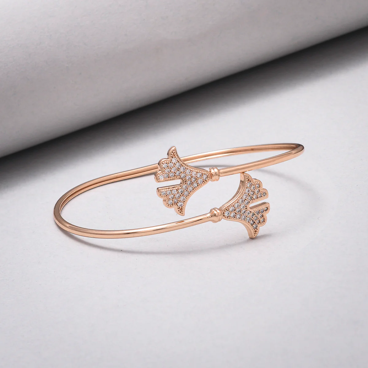 Sparkling Elegance Rose Gold Plated Tulips Zircons Adorned Brass Bracelet