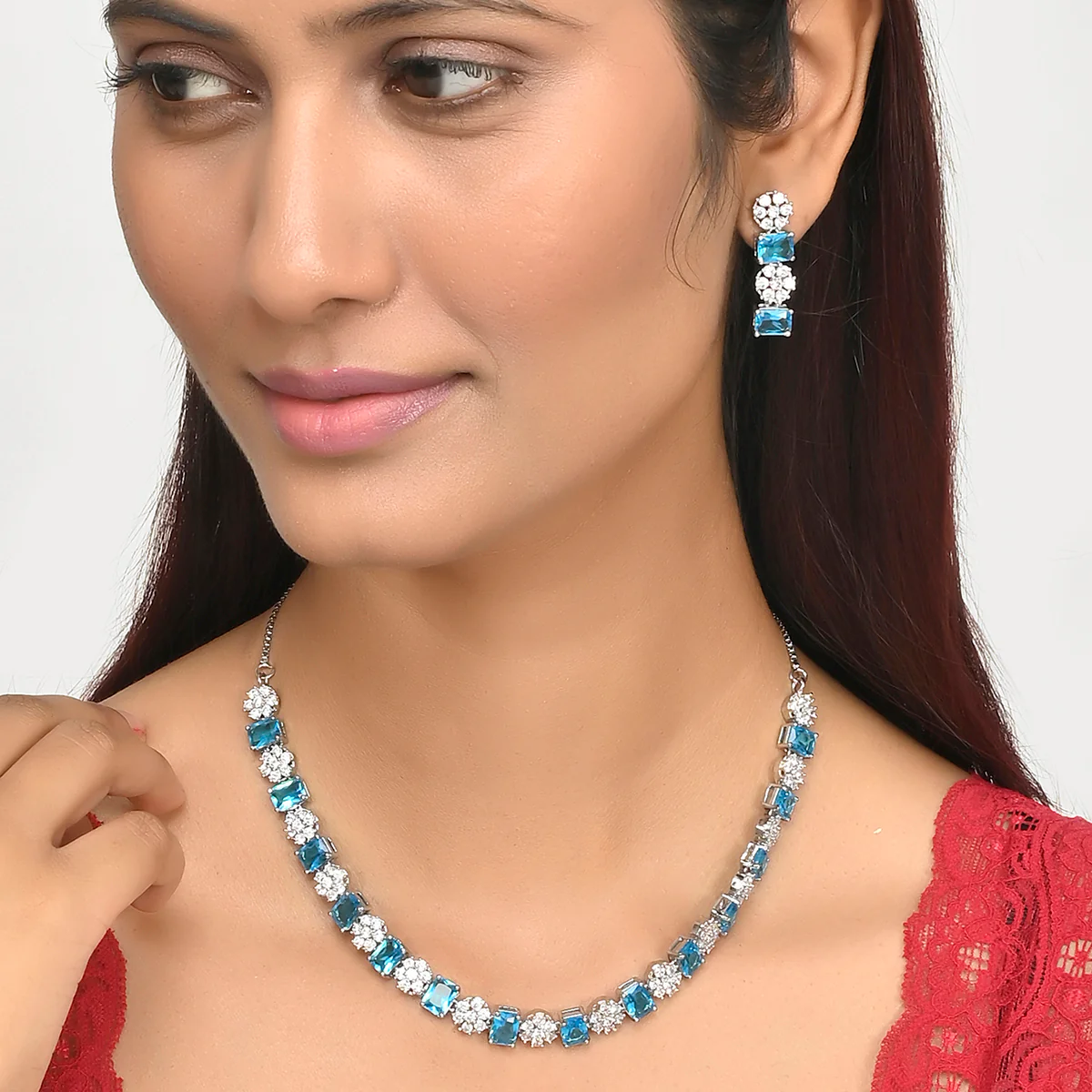 Sparkling Elegance Round and Sapphire Cut Zircons Brass Silver Plated Jewellery Set - Image 2