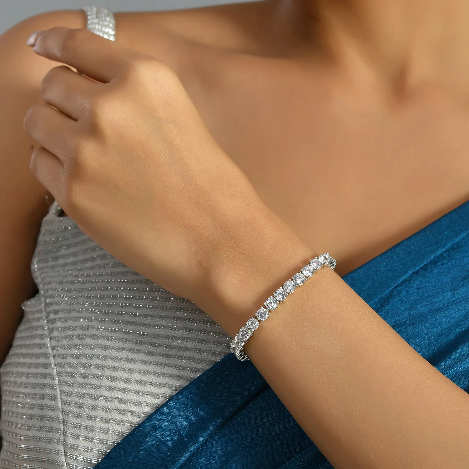 Sparkling Elegance Timeless Glamour Statement Tennis Bracelet - Image 2