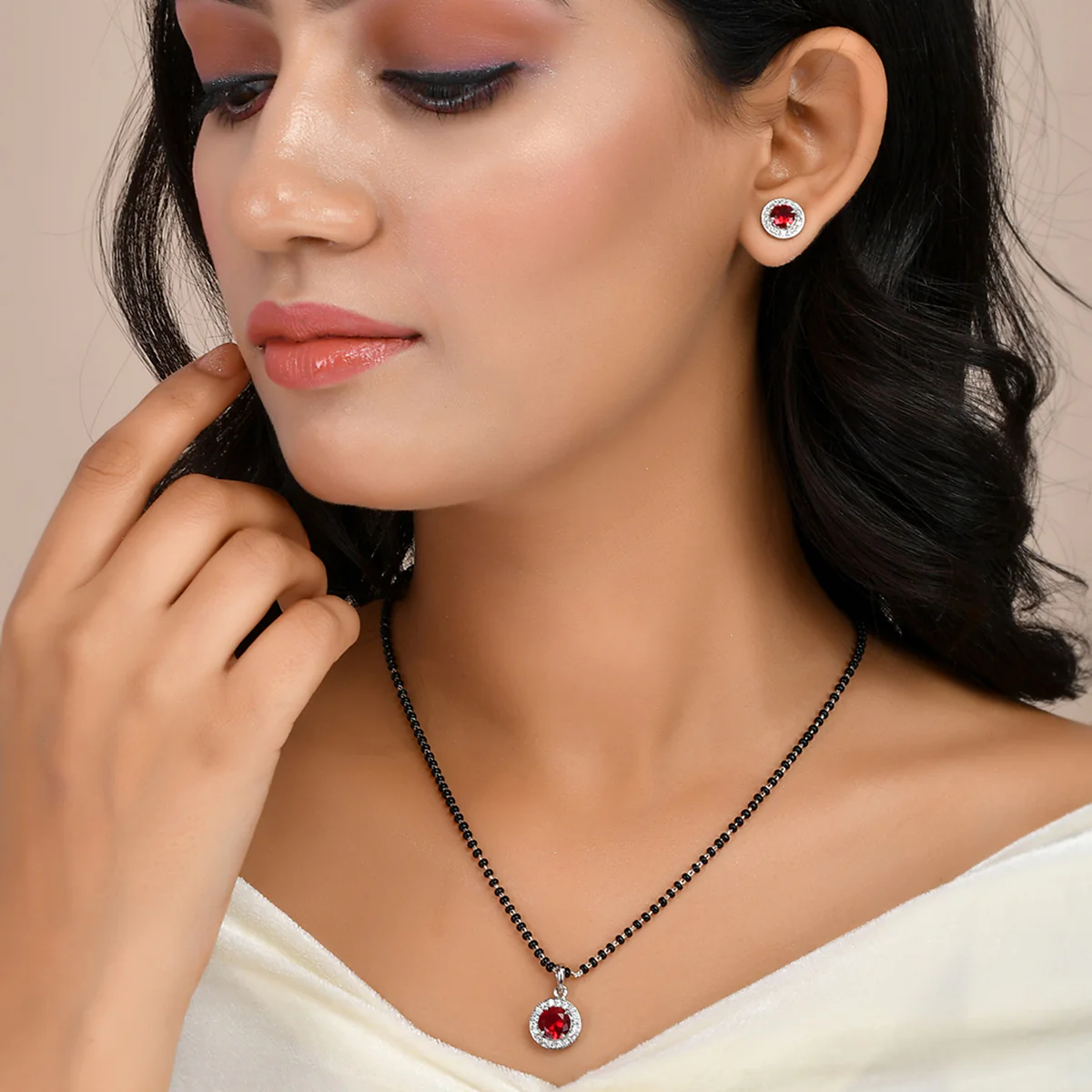 Sparkling Essential Red Cz Studded Round Silver Managaltura Set - Image 2