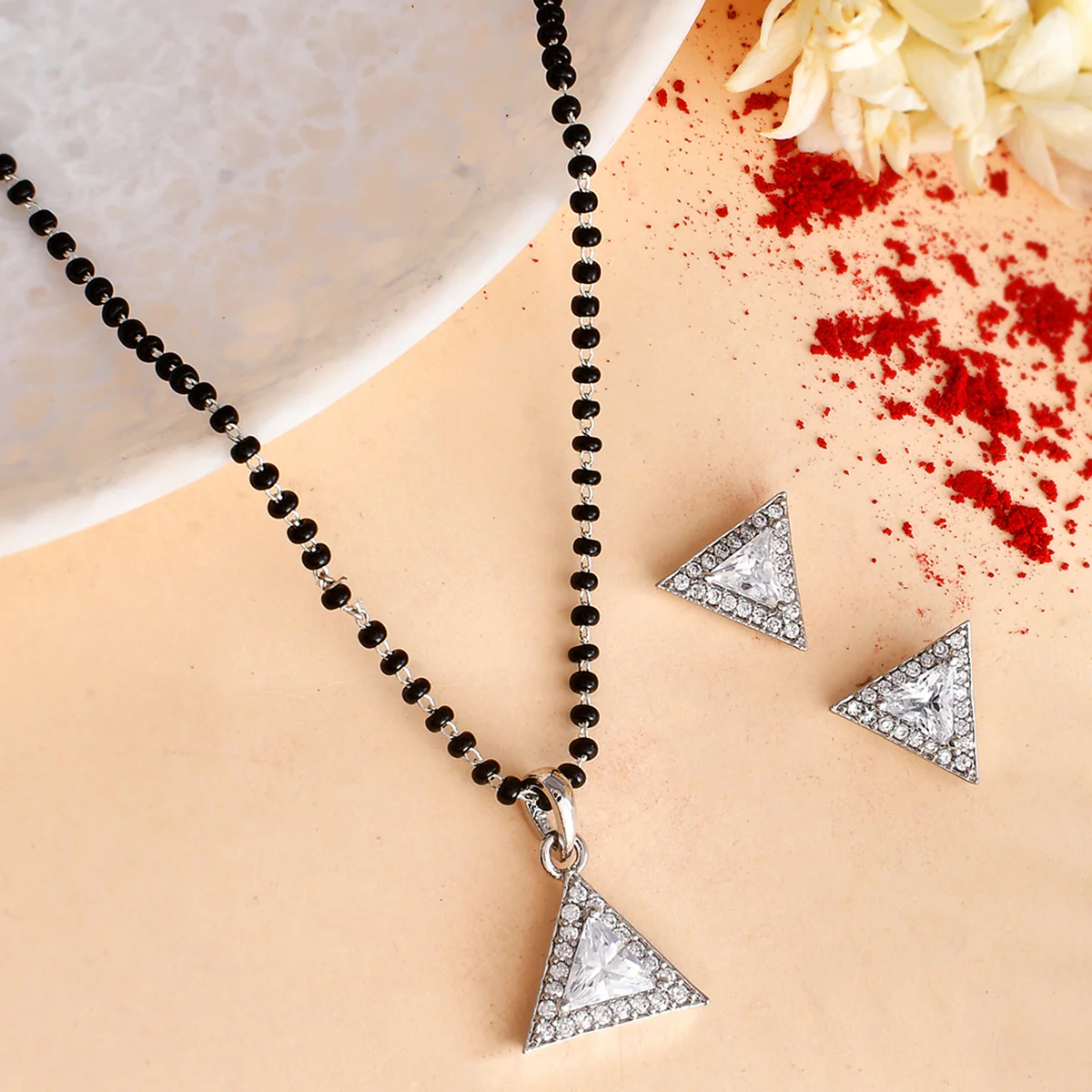 Sparkling Essential White Cz Studded Triangular Silver Mangalsutra Set