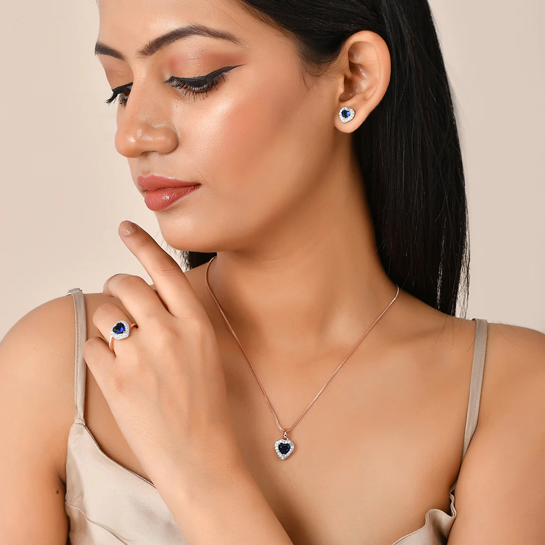 Sparkling Essentials Blue Heart Shaped Cluster Setting CZ Box Set - Image 2