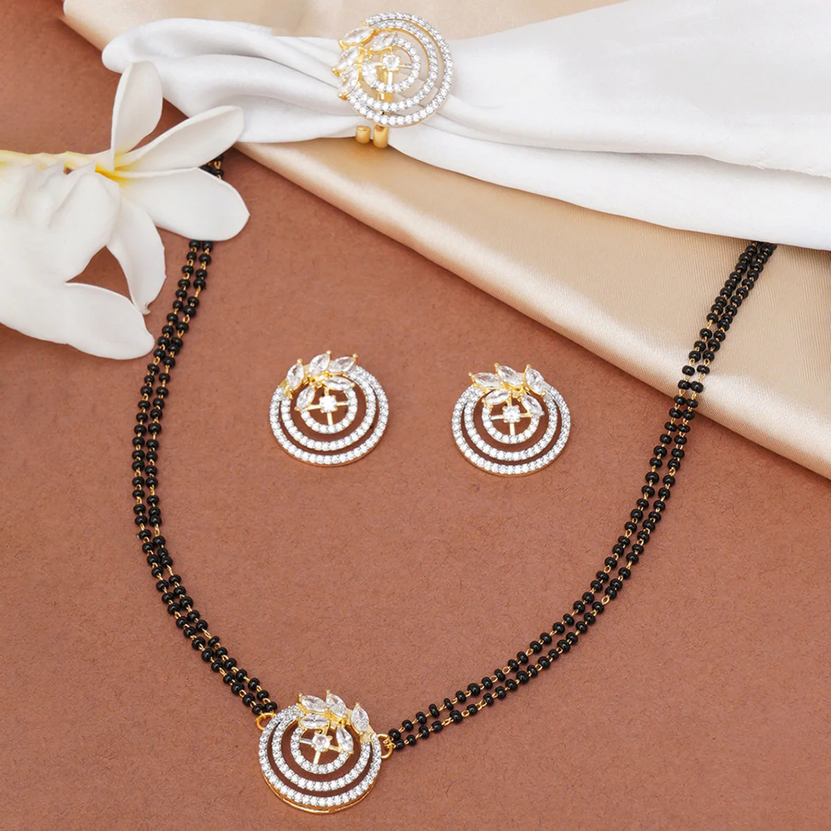 Sparkling Essentials Cluster Setting CZ Gems Mangalsutra Set