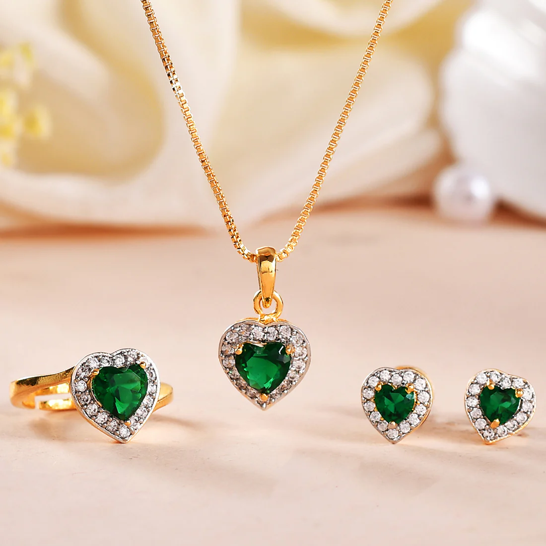 Sparkling Essentials Green Heart Shaped Zirconia Box Set