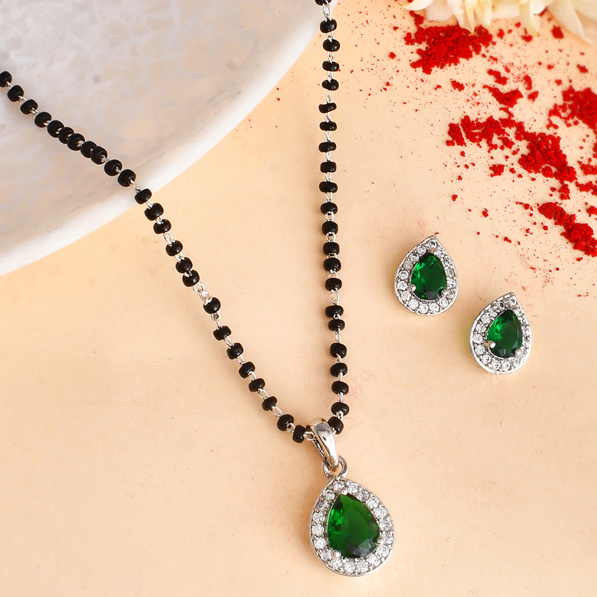 Sparkling Essentials Green Teardrop Shaped Silver Mangalsutra Set
