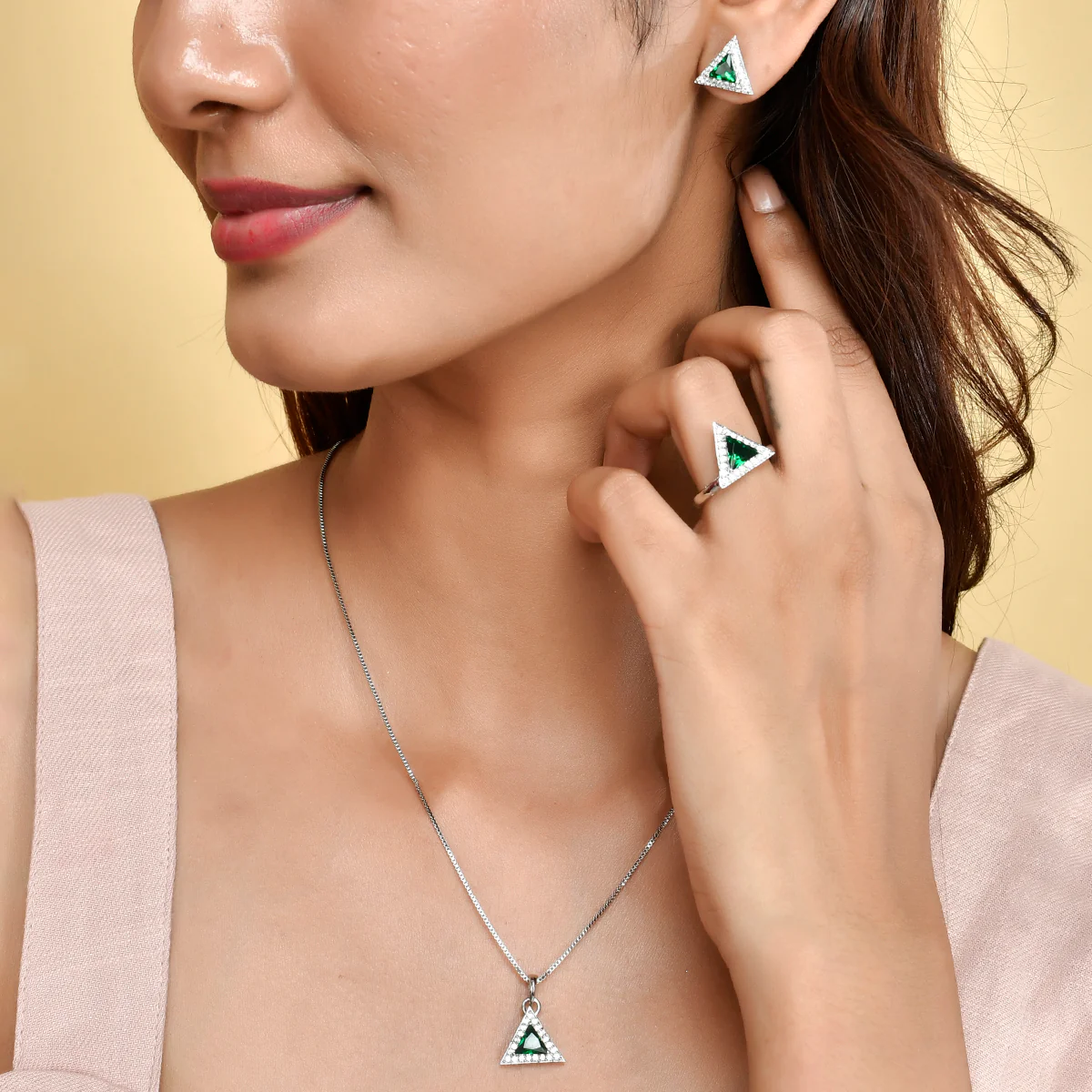 Sparkling Essentials Green Triangle Cut CZ Jewellery Box Set - Image 2