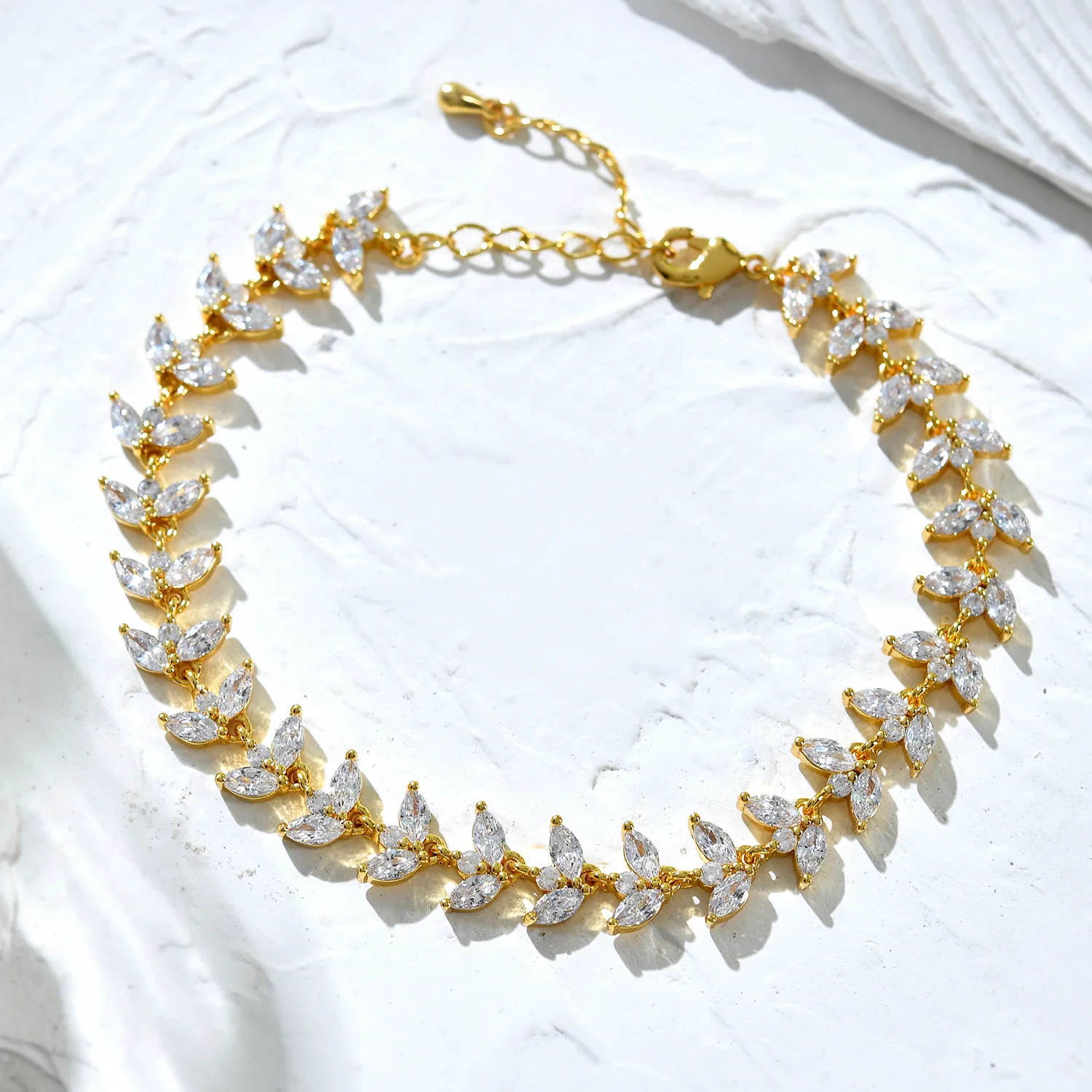Sparkling Essentials Radiant Golden Leaves Tennis Bracelet