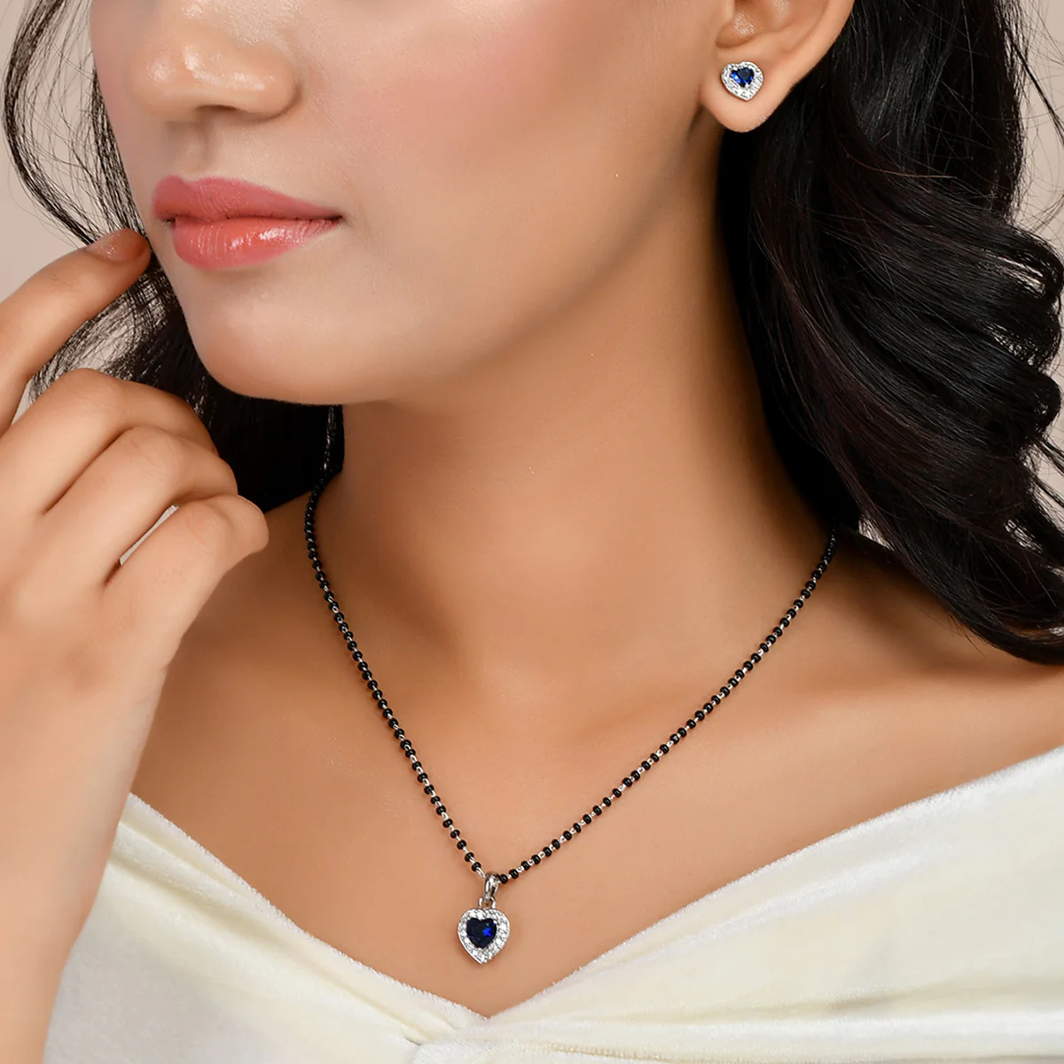 Sparkling Essesntials Blue Heart Shaped Silver Mangalsutra Set - Image 2