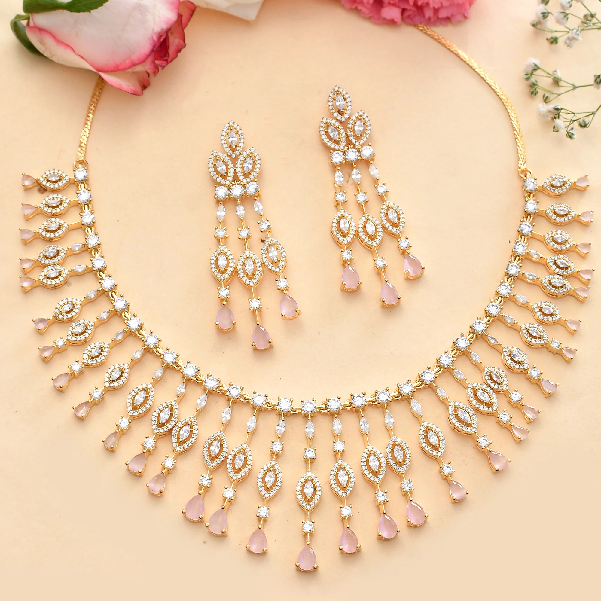 Sparkling Opulence Gilded Blossom Necklace Set
