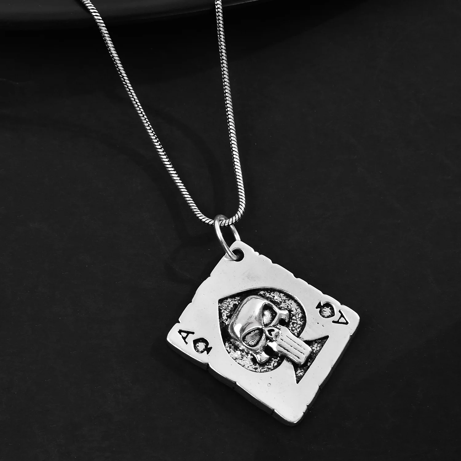 Statement The Last Draw Silver Mens Pendant