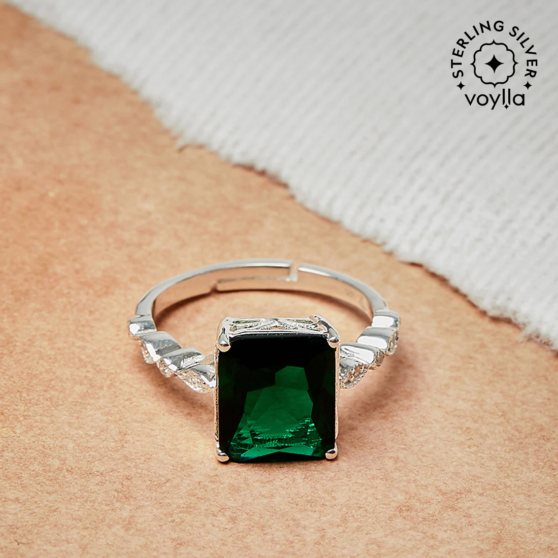 Sterling Silver Ring Decked With Green Stone