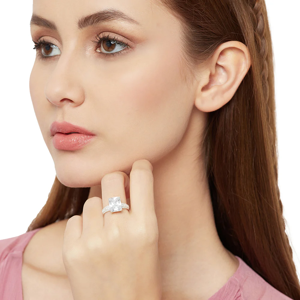 Sterling Silver Solitaire Ring - Image 2