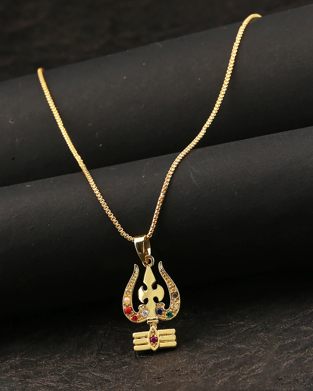 Stone Studded Kailasha Mahadev Pendant With Chain