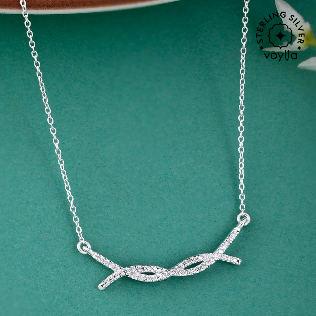 Stylish 925 Sterling Silver necklace