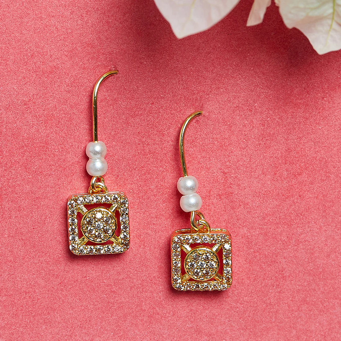 Stylish Pearly Whites Earrings