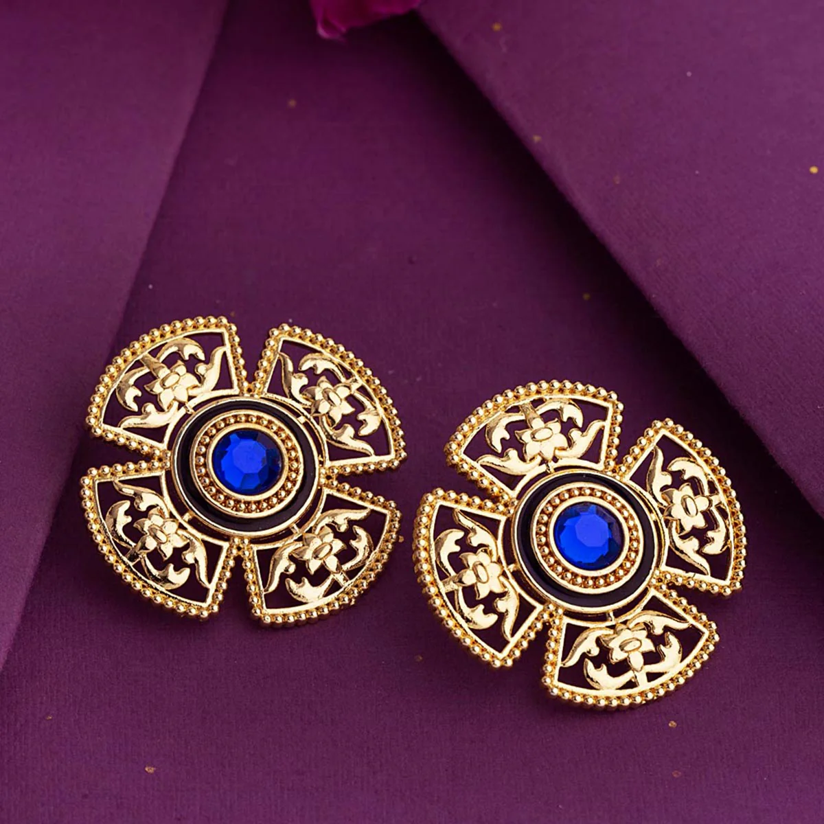 Swarnam Floral Stud Earrings