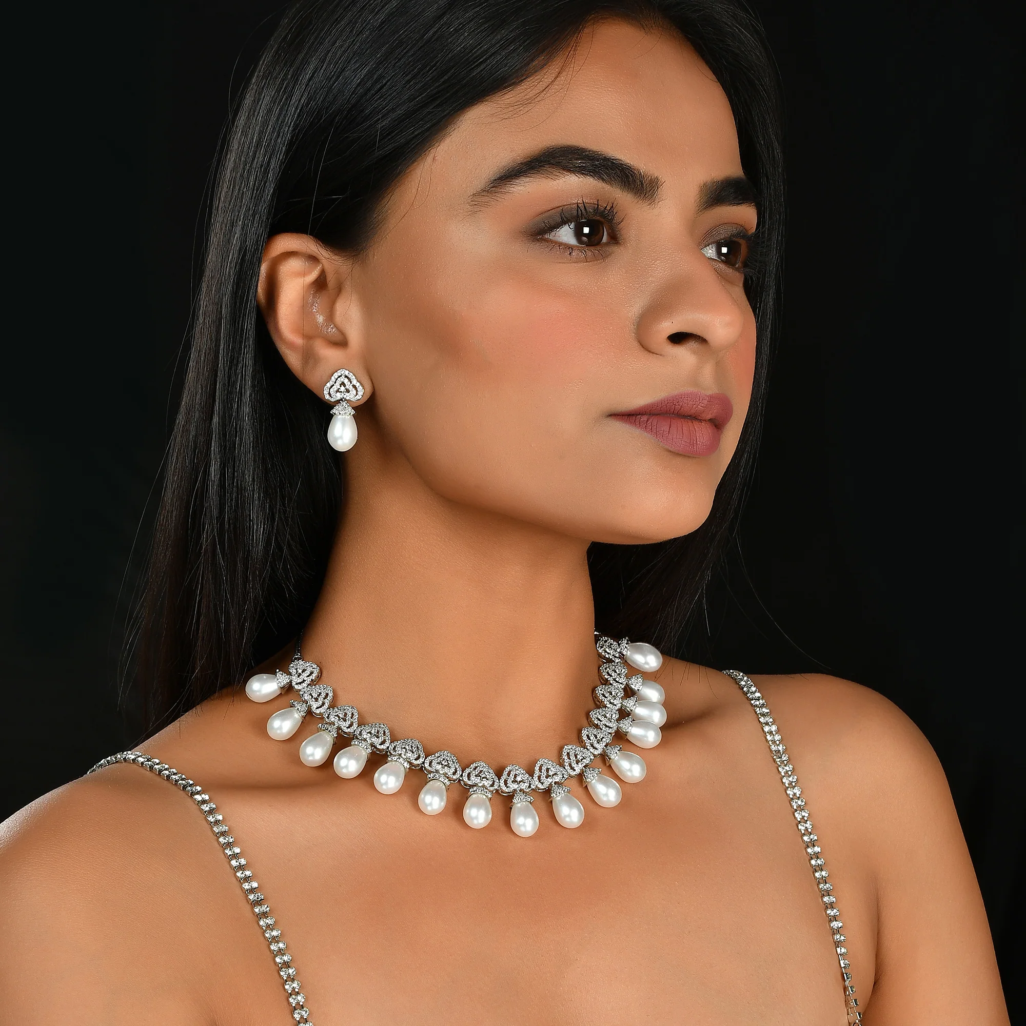 Taj Fiza Necklace Set