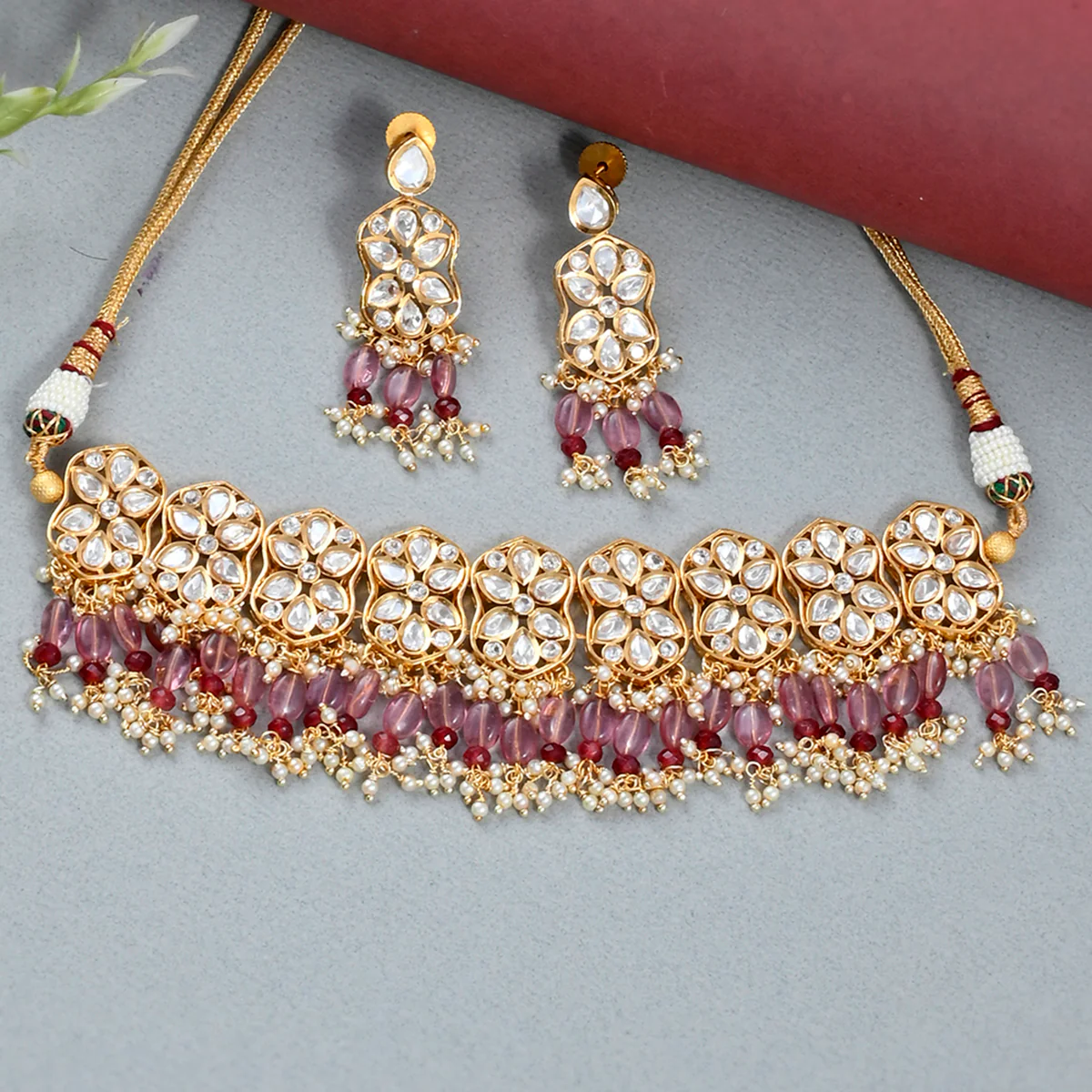 Teardrop Cut Faux Kundan Gold Toned Antique Jewellery Set