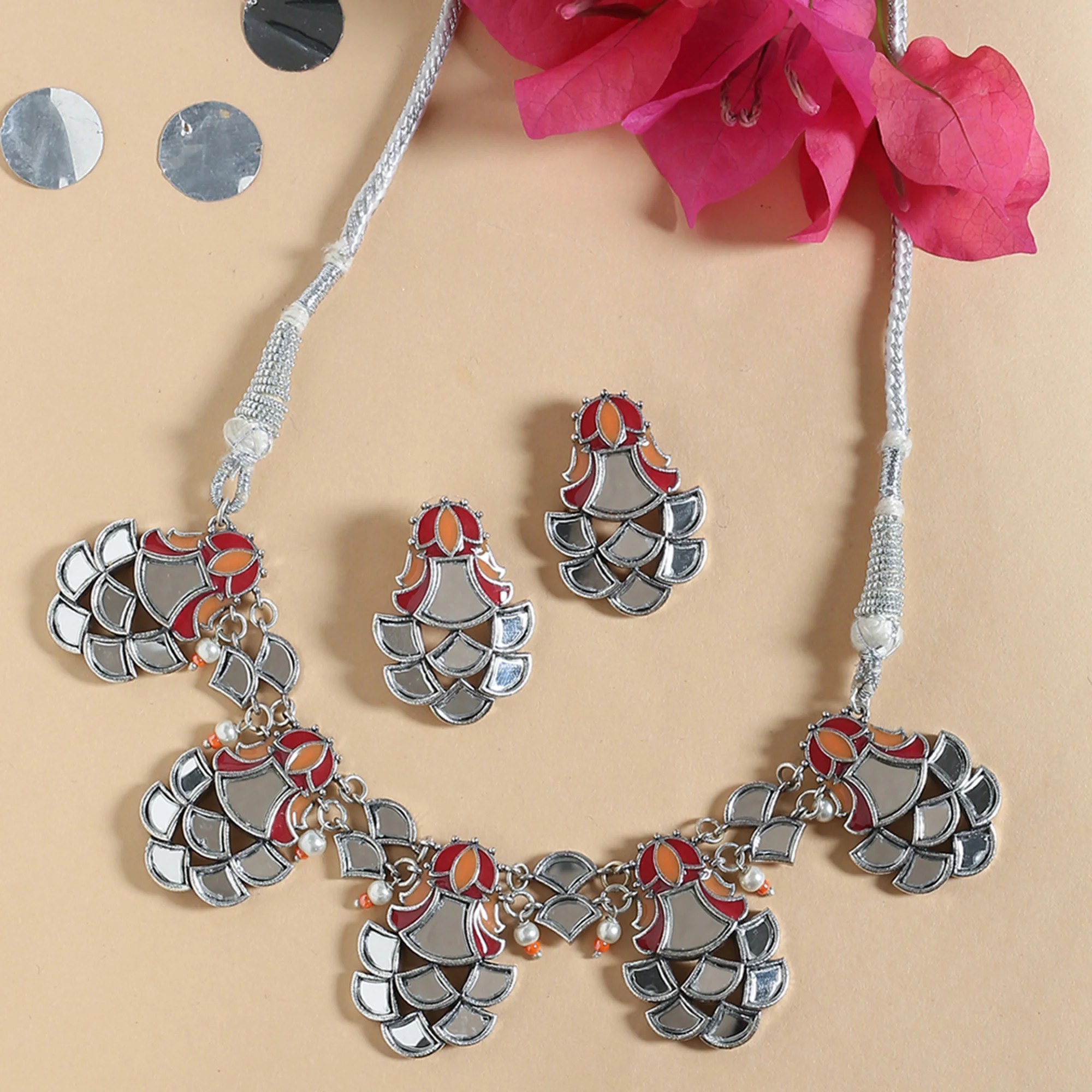 Thikri Mirrored Choker Necklace Set