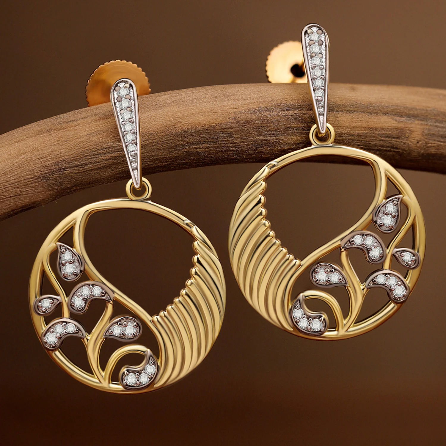 Threads of Royalty Rajvalli Cz Dangler Earrings