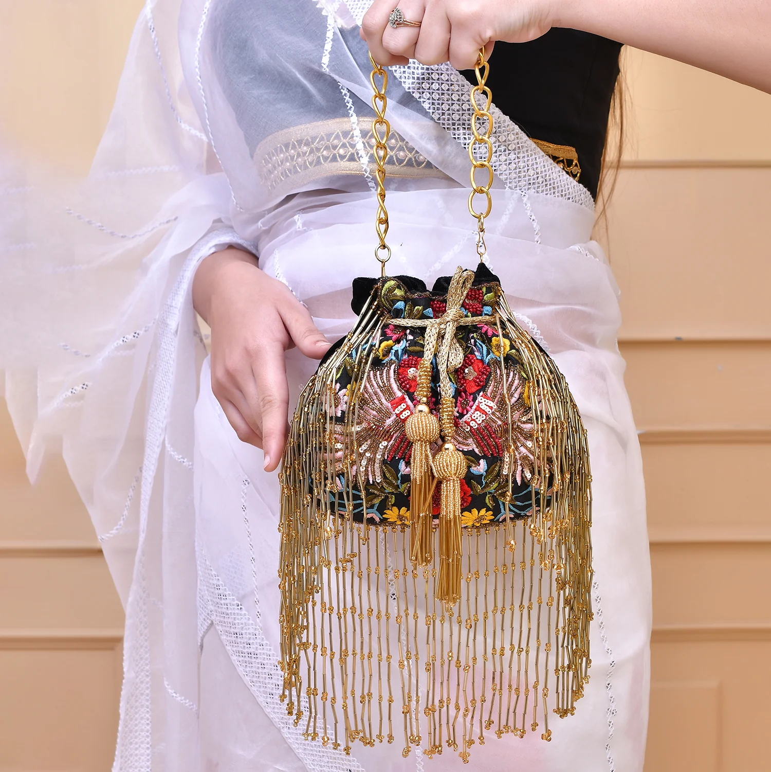 Trendy Bags Multicolored Sequins Embellished Tasseled Black Potli - Image 3